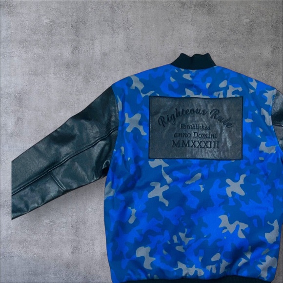 Blue and Black Custom Camouflage Men's Varsity Jacket. Size small,-2xl. - Picture 12 of 12